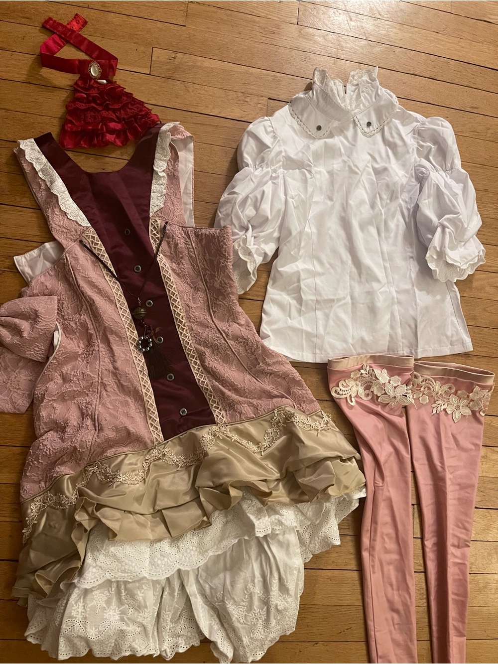MicCostumes brand Lili Tekken 7 cosplay size small